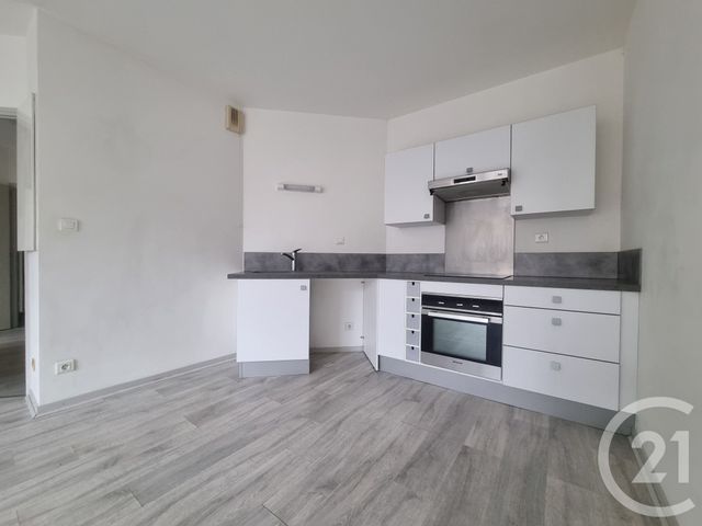 Appartement F3 &agrave; louer - 3 pi&egrave;ces - 49,10 m2 - Besancon - 25 - FRANCHE-COMTE
