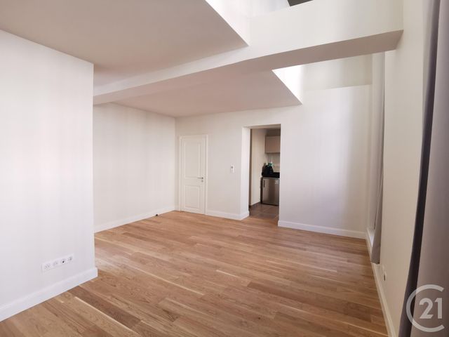 Appartement T2 &agrave; louer - 2 pi&egrave;ces - 53,69 m2 - Besancon - 25 - FRANCHE-COMTE
