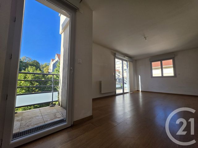 Appartement F3 &agrave; louer - 3 pi&egrave;ces - 65,52 m2 - Besancon - 25 - FRANCHE-COMTE