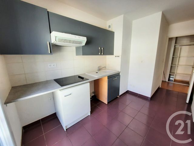 Appartement F3 &agrave; louer - 3 pi&egrave;ces - 65,52 m2 - Besancon - 25 - FRANCHE-COMTE