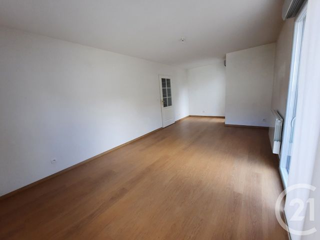 Appartement F3 &agrave; louer - 3 pi&egrave;ces - 65,52 m2 - Besancon - 25 - FRANCHE-COMTE