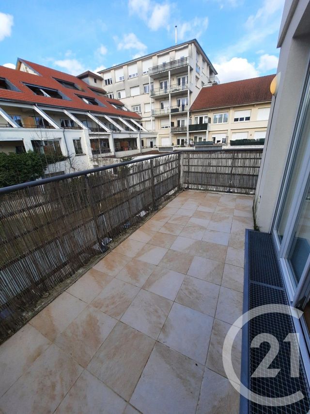 Appartement F3 &agrave; louer - 3 pi&egrave;ces - 65,52 m2 - Besancon - 25 - FRANCHE-COMTE