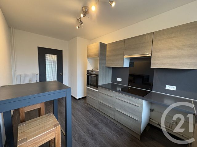 Appartement F3 &agrave; louer - 3 pi&egrave;ces - 77,04 m2 - Besancon - 25 - FRANCHE-COMTE