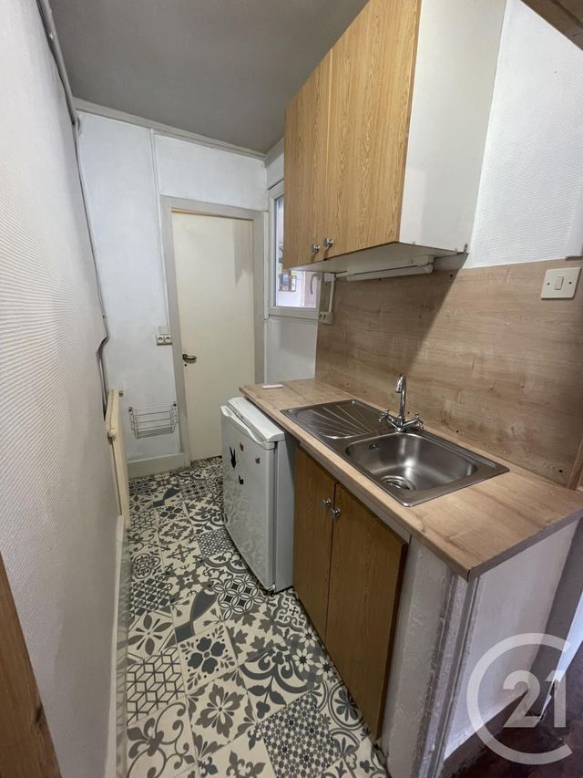 Appartement F2 &agrave; louer - 2 pi&egrave;ces - 40,78 m2 - Besancon - 25 - FRANCHE-COMTE
