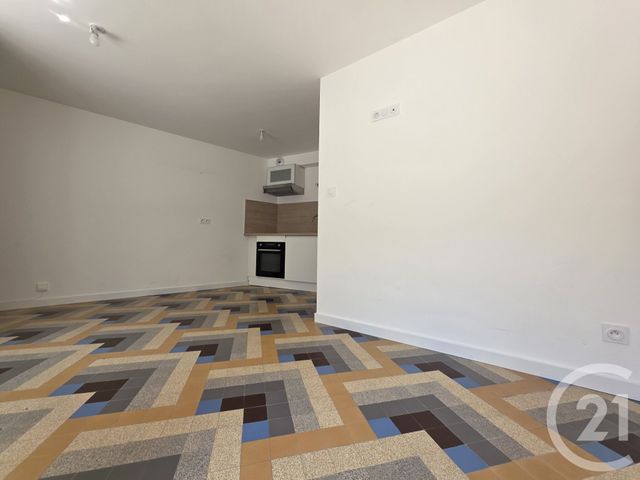 Appartement Studio &agrave; louer - 1 pi&egrave;ce - 25,27 m2 - Chaleze - 25 - FRANCHE-COMTE