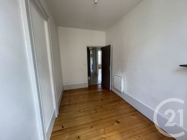 Appartement F3 &agrave; louer - 3 pi&egrave;ces - 57,46 m2 - Besancon - 25 - FRANCHE-COMTE