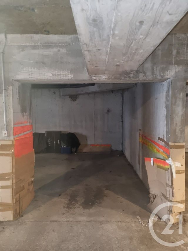 parking - BESANCON - 25