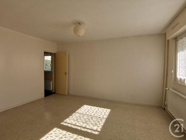Appartement F1 &agrave; louer - 1 pi&egrave;ce - 34,91 m2 - Besancon - 25 - FRANCHE-COMTE