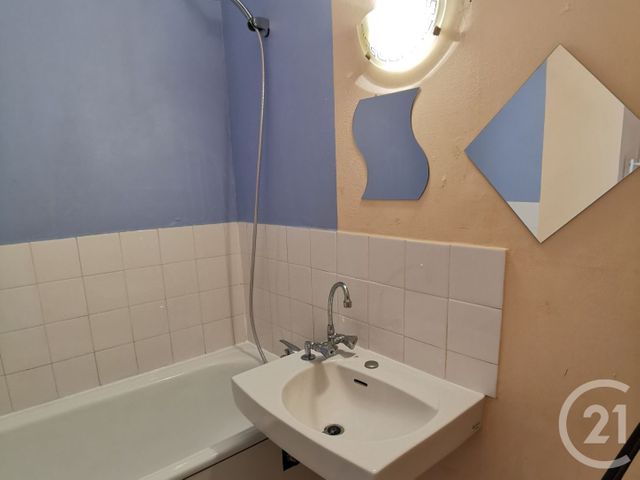 Appartement F1 &agrave; louer - 1 pi&egrave;ce - 34,91 m2 - Besancon - 25 - FRANCHE-COMTE