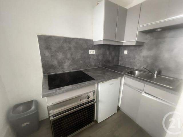 Appartement T1 &agrave; louer - 1 pi&egrave;ce - 27,92 m2 - Besancon - 25 - FRANCHE-COMTE