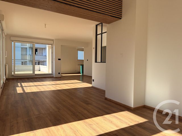 Appartement F4 &agrave; louer - 4 pi&egrave;ces - 79,78 m2 - Besancon - 25 - FRANCHE-COMTE