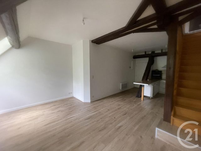 Appartement T3 &agrave; louer - 3 pi&egrave;ces - 71,12 m2 - Besancon - 25 - FRANCHE-COMTE