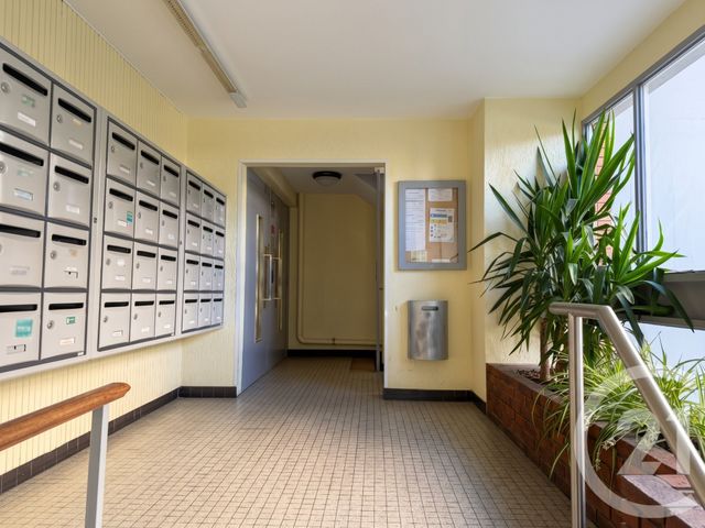 Appartement F4 &agrave; vendre - 4 pi&egrave;ces - 71,24 m2 - Besancon - 25 - FRANCHE-COMTE