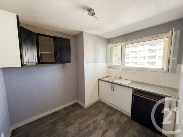 Appartement F4 &agrave; vendre - 4 pi&egrave;ces - 71,24 m2 - Besancon - 25 - FRANCHE-COMTE