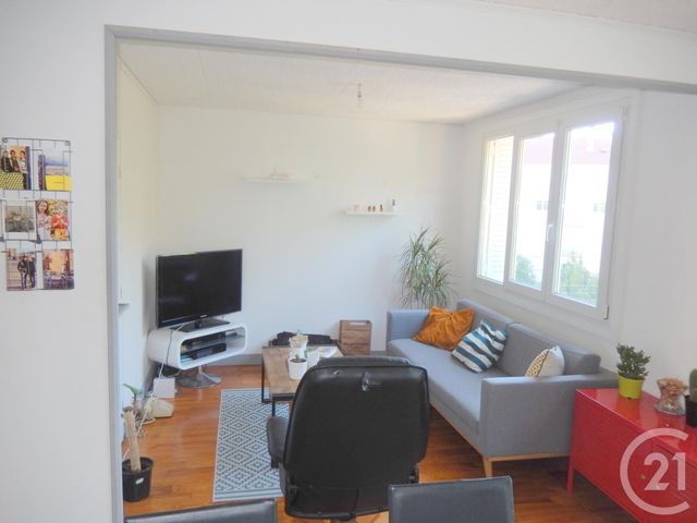 Appartement F4 &agrave; louer - 4 pi&egrave;ces - 66,39 m2 - Besancon - 25 - FRANCHE-COMTE