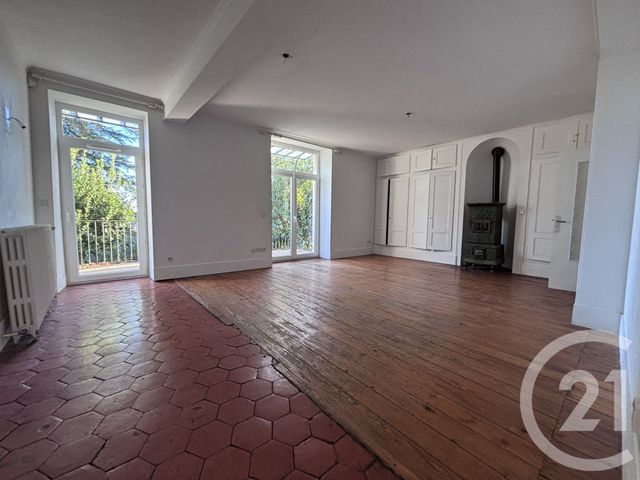Maison &agrave; vendre - 9 pi&egrave;ces - 301,79 m2 - St Vit - 25 - FRANCHE-COMTE
