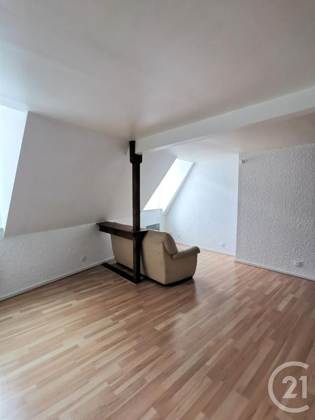 Appartement Studio &agrave; louer - 1 pi&egrave;ce - 33,45 m2 - Besancon - 25 - FRANCHE-COMTE