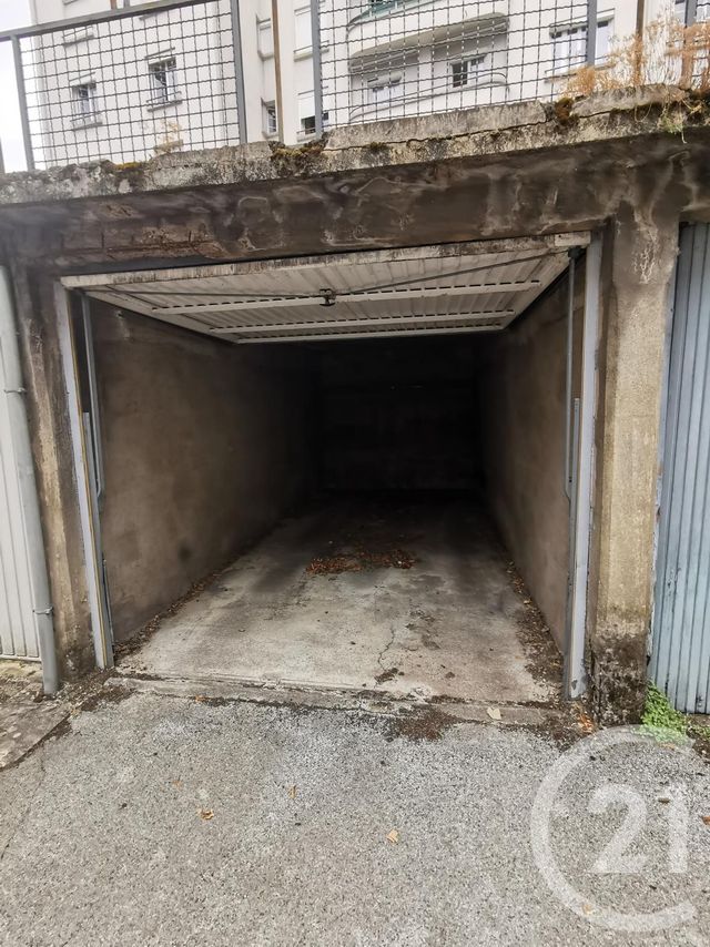 parking - BESANCON - 25