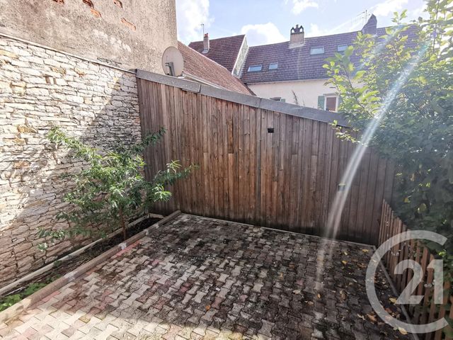Appartement F3 &agrave; louer - 3 pi&egrave;ces - 55,28 m2 - Emagny - 25 - FRANCHE-COMTE