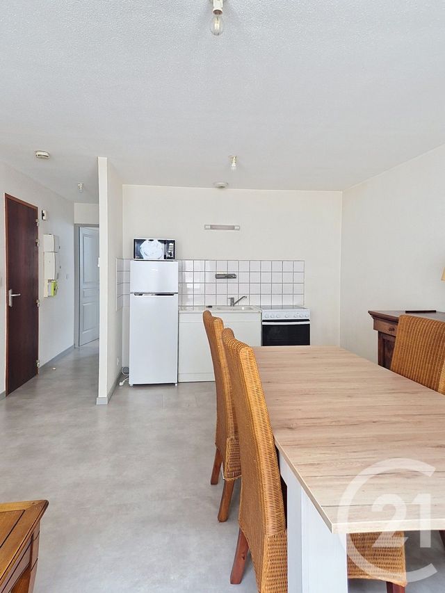 Appartement &agrave; louer - 2 pi&egrave;ces - 40,59 m2 - Hauts De Bienne - 39 - FRANCHE-COMTE