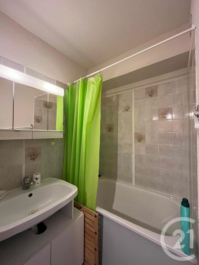 Appartement Studio &agrave; louer - 1 pi&egrave;ce - 17,27 m2 - Premanon - 39 - FRANCHE-COMTE