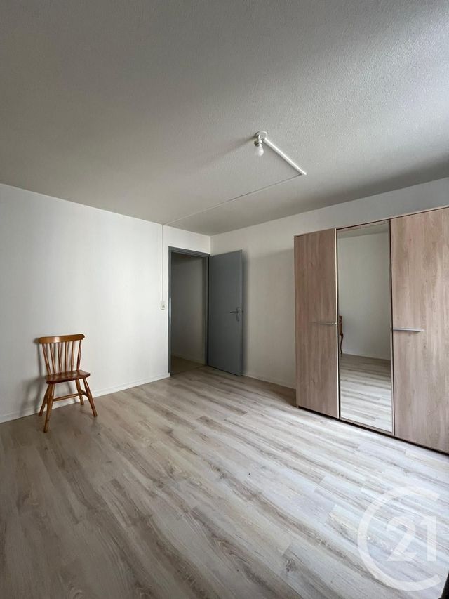 Appartement &agrave; louer - 2 pi&egrave;ces - 45,56 m2 - Hauts De Bienne - 39 - FRANCHE-COMTE