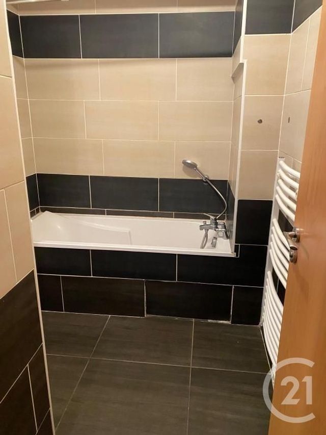 Appartement F2 &agrave; vendre - 2 pi&egrave;ces - 39 m2 - Les Rousses - 39 - FRANCHE-COMTE