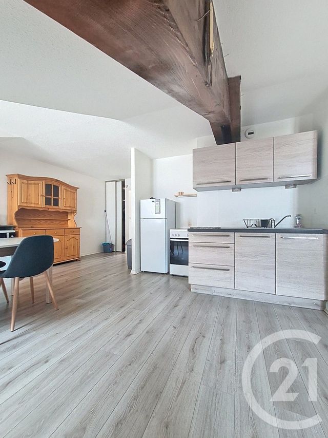 Appartement T3 &agrave; louer - 3 pi&egrave;ces - 57,52 m2 - Hauts De Bienne - 39 - FRANCHE-COMTE