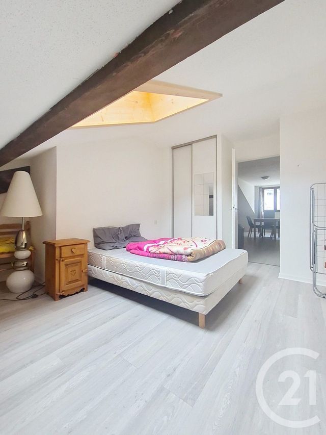 Appartement T3 &agrave; louer - 3 pi&egrave;ces - 57,52 m2 - Hauts De Bienne - 39 - FRANCHE-COMTE