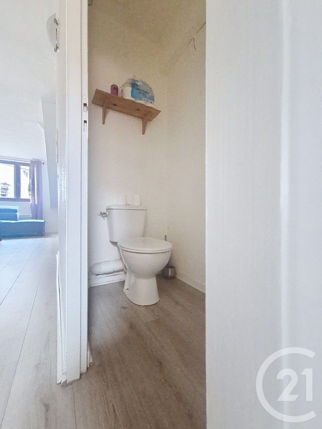 Appartement T3 &agrave; louer - 3 pi&egrave;ces - 57,52 m2 - Hauts De Bienne - 39 - FRANCHE-COMTE