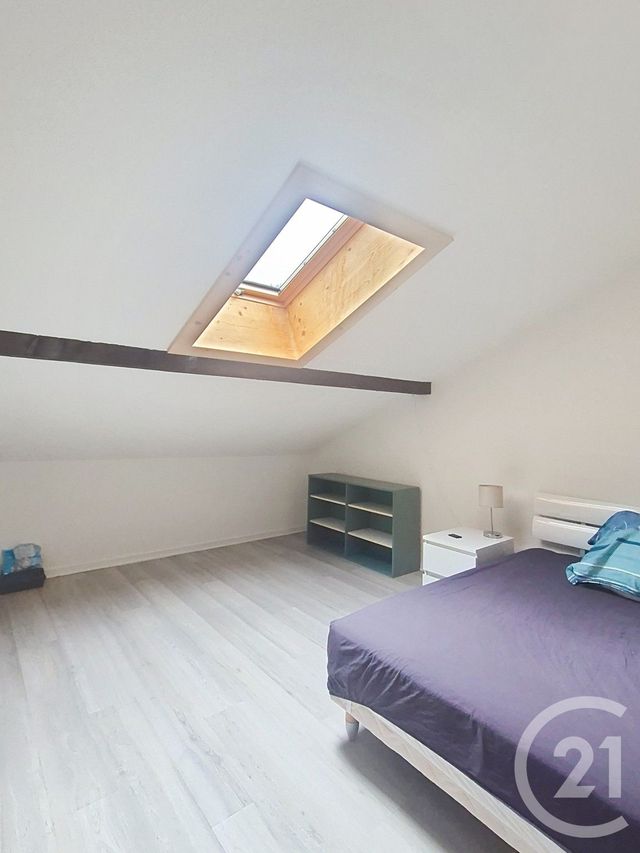 Appartement T3 &agrave; louer - 3 pi&egrave;ces - 57,52 m2 - Hauts De Bienne - 39 - FRANCHE-COMTE