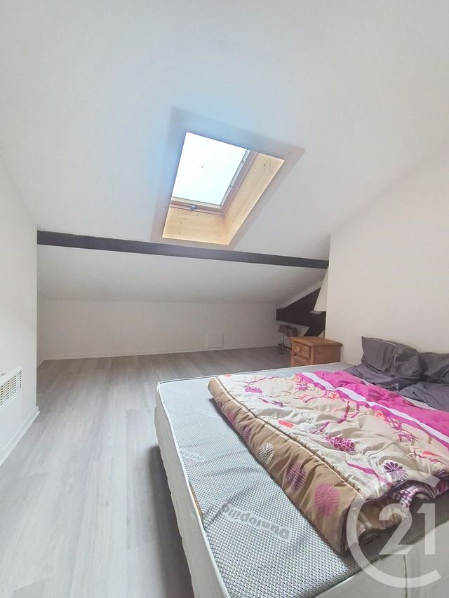 Appartement T3 &agrave; louer - 3 pi&egrave;ces - 57,52 m2 - Hauts De Bienne - 39 - FRANCHE-COMTE