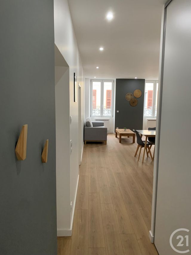 Appartement T3 &agrave; louer - 3 pi&egrave;ces - 63,99 m2 - Hauts De Bienne - 39 - FRANCHE-COMTE