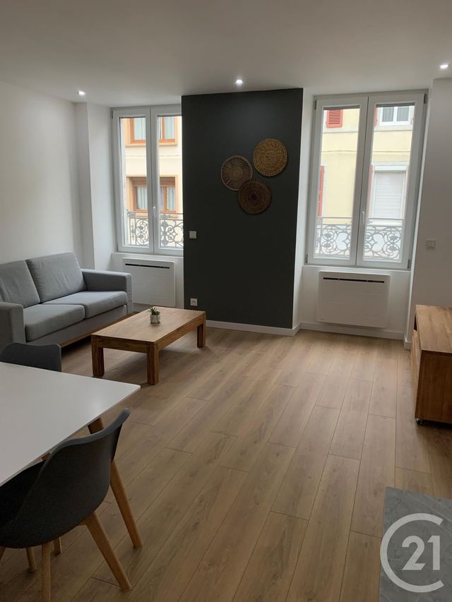 Appartement T3 &agrave; louer - 3 pi&egrave;ces - 63,99 m2 - Hauts De Bienne - 39 - FRANCHE-COMTE