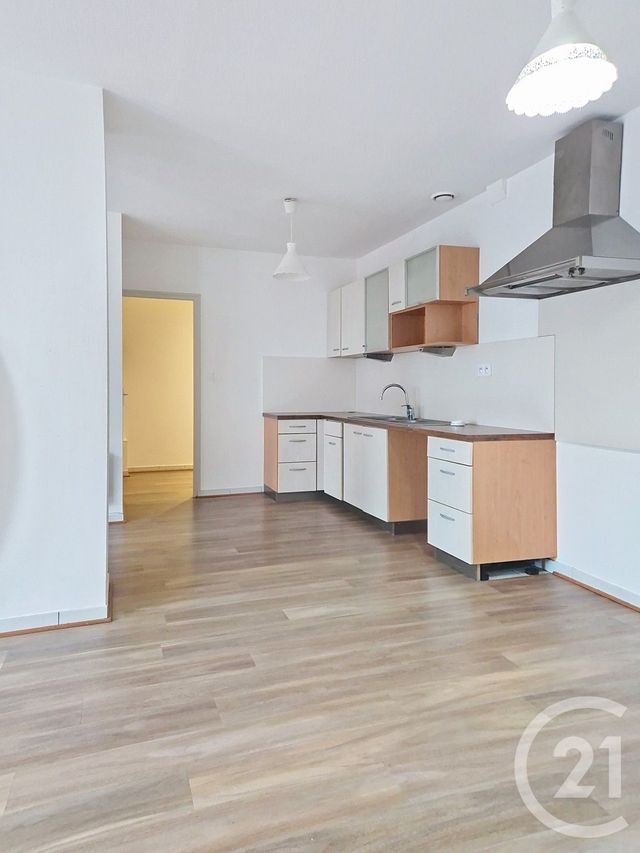 Appartement F3 &agrave; louer - 3 pi&egrave;ces - 69,25 m2 - Hauts De Bienne - 39 - FRANCHE-COMTE