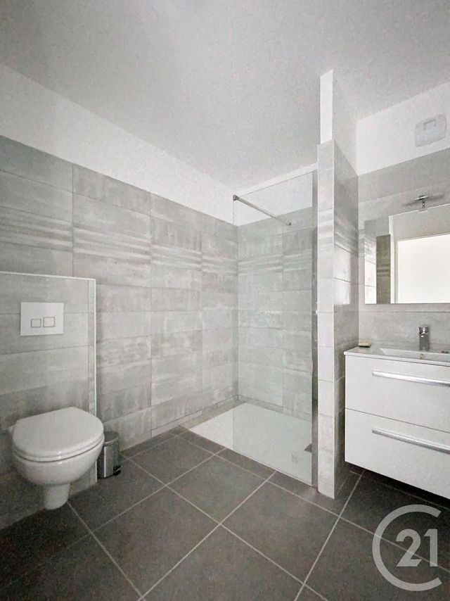 Appartement T2 &agrave; louer - 2 pi&egrave;ces - 45,08 m2 - Les Rousses - 39 - FRANCHE-COMTE