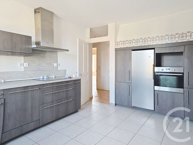 Appartement T5 &agrave; louer - 7 pi&egrave;ces - 166,23 m2 - St Laurent En Grandvaux - 39 - FRANCHE-COMTE