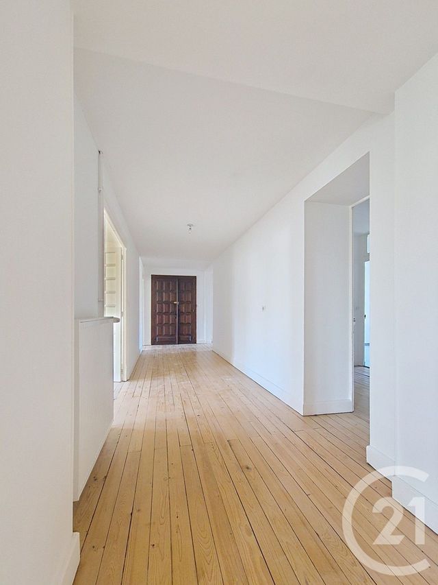 Appartement T5 &agrave; louer - 7 pi&egrave;ces - 166,23 m2 - St Laurent En Grandvaux - 39 - FRANCHE-COMTE