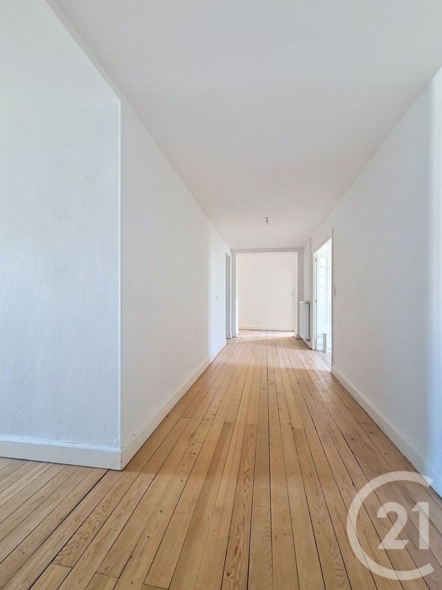 Appartement T5 &agrave; louer - 7 pi&egrave;ces - 166,23 m2 - St Laurent En Grandvaux - 39 - FRANCHE-COMTE