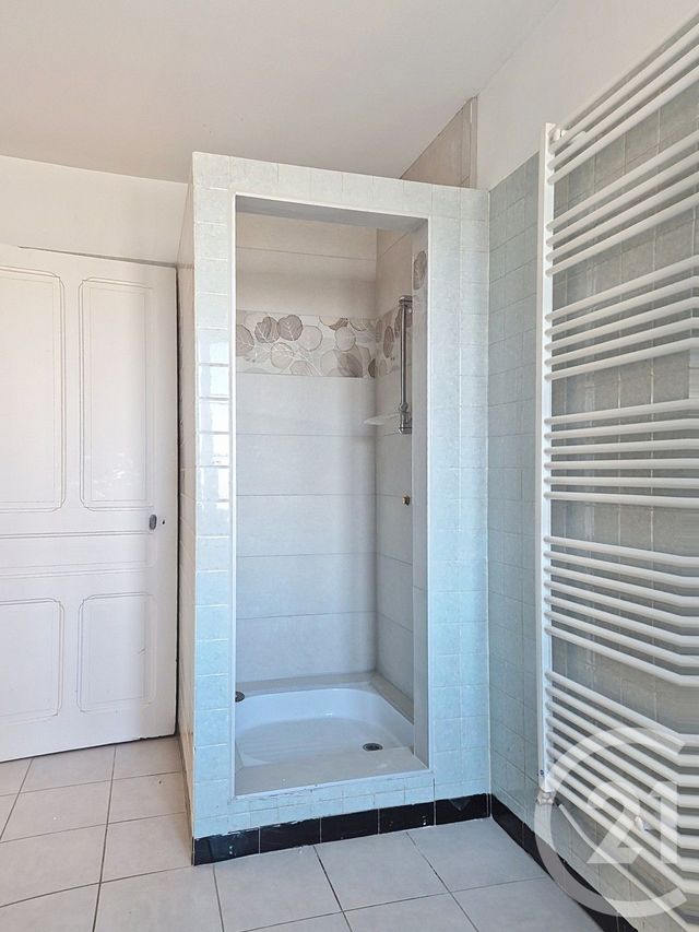Appartement T5 &agrave; louer - 7 pi&egrave;ces - 166,23 m2 - St Laurent En Grandvaux - 39 - FRANCHE-COMTE