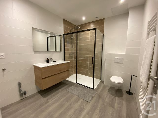 Appartement T2 &agrave; louer - 2 pi&egrave;ces - 49,30 m2 - Hauts De Bienne - 39 - FRANCHE-COMTE