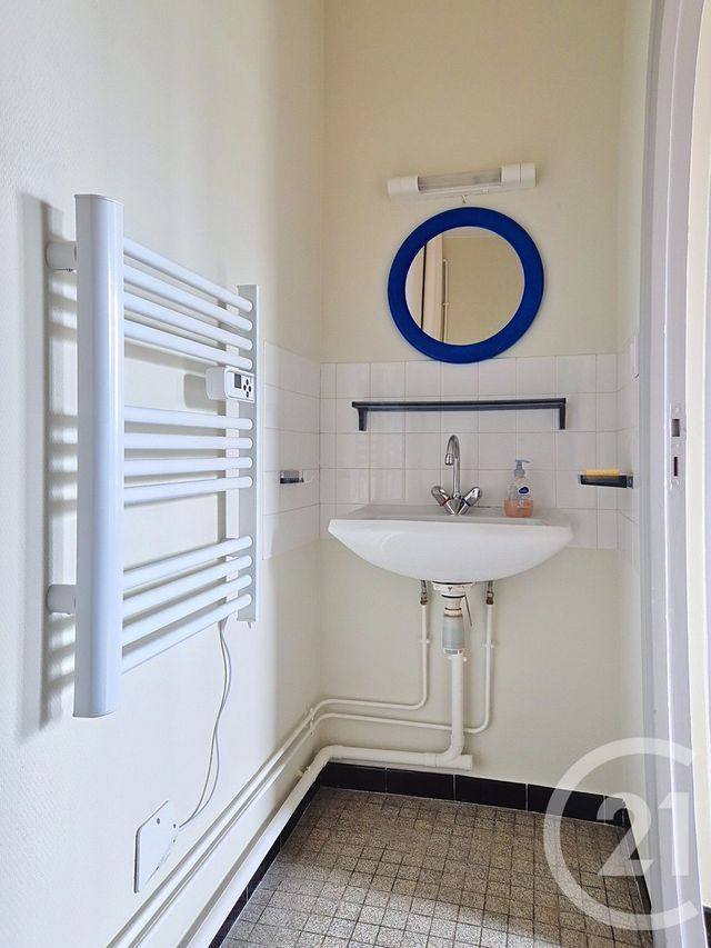 Appartement F1 &agrave; louer - 1 pi&egrave;ce - 25,53 m2 - Les Rousses - 39 - FRANCHE-COMTE