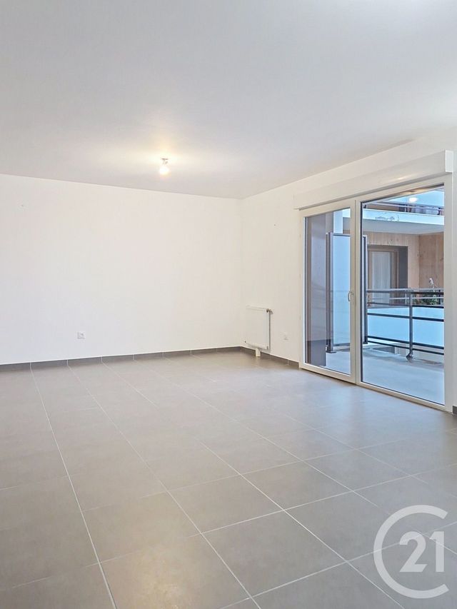 Appartement F4 &agrave; louer - 4 pi&egrave;ces - 90,11 m2 - Les Rousses - 39 - FRANCHE-COMTE