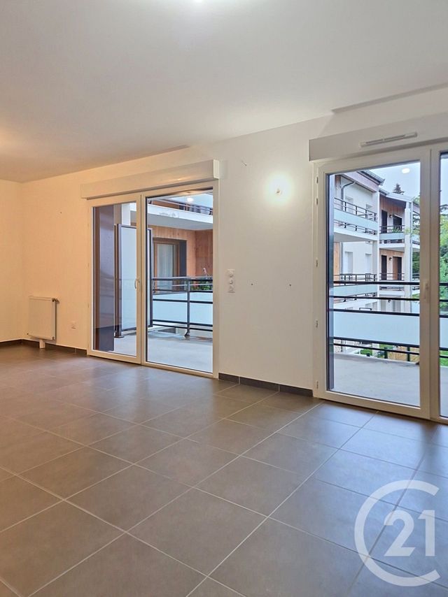 Appartement F4 &agrave; louer - 4 pi&egrave;ces - 90,11 m2 - Les Rousses - 39 - FRANCHE-COMTE