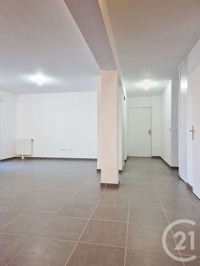 Appartement F4 &agrave; louer - 4 pi&egrave;ces - 90,11 m2 - Les Rousses - 39 - FRANCHE-COMTE
