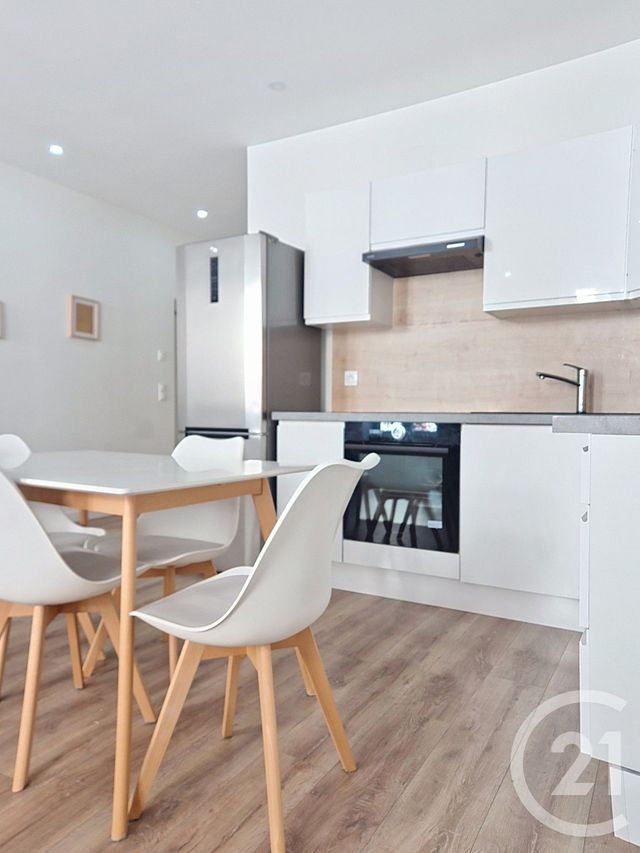 Appartement T2 &agrave; louer - 2 pi&egrave;ces - 54,24 m2 - Hauts De Bienne - 39 - FRANCHE-COMTE