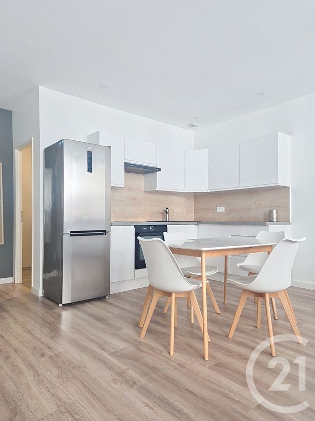 Appartement T2 &agrave; louer - 2 pi&egrave;ces - 54,24 m2 - Hauts De Bienne - 39 - FRANCHE-COMTE
