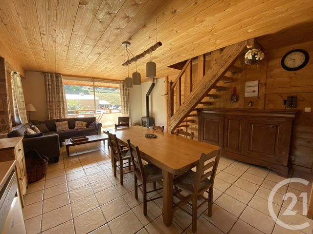 Appartement T4 &agrave; louer - 4 pi&egrave;ces - 88,60 m2 - Les Rousses - 39 - FRANCHE-COMTE