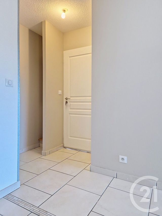Appartement T2 &agrave; louer - 2 pi&egrave;ces - 34,74 m2 - Morbier - 39 - FRANCHE-COMTE