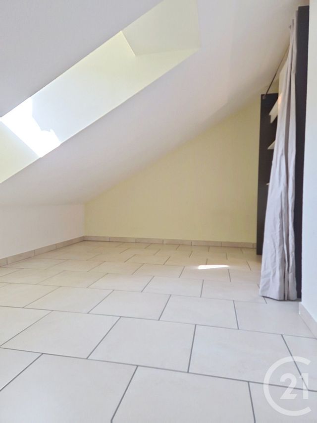 Appartement T2 &agrave; louer - 2 pi&egrave;ces - 34,74 m2 - Morbier - 39 - FRANCHE-COMTE